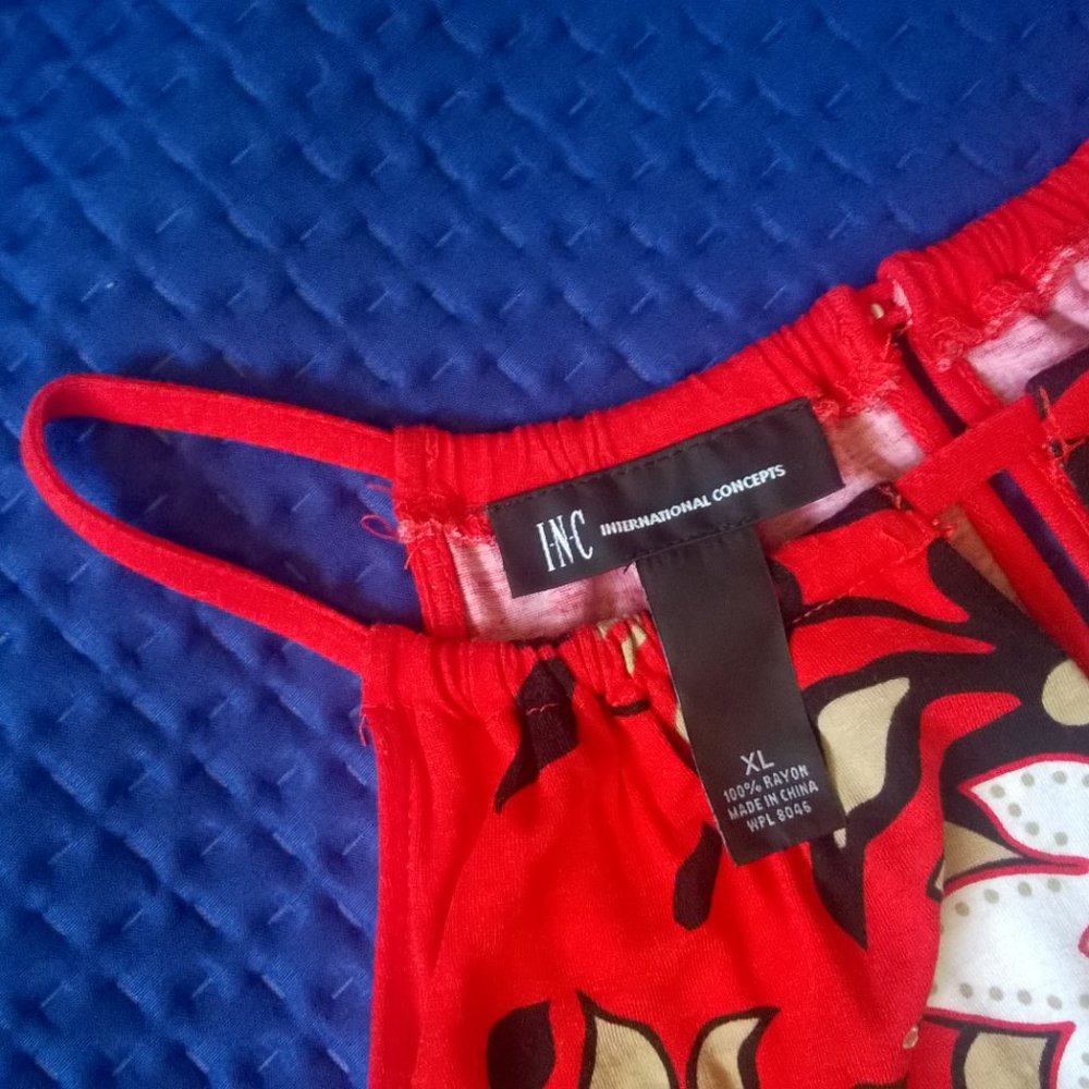 Red Tank w/Lotus Pattern - Picture 2 of 4